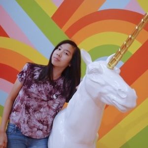 Meet your Posher, Vanessa